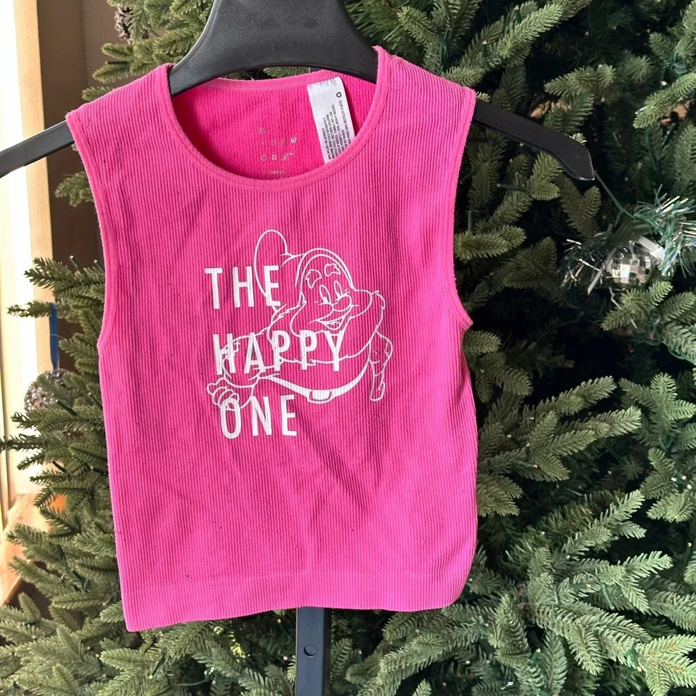 A new day xsmall kids pink gnome top
